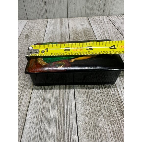 Vtg Russian Lacquered Trinket Jewelry Box Wood Painted Woman Black Hinged Lid 4" - Picture 14 of 15